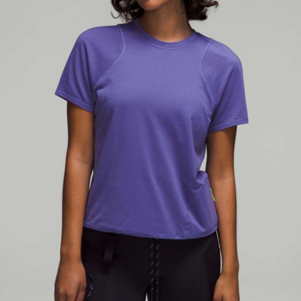 lululemon athletica cinched hiking shirt